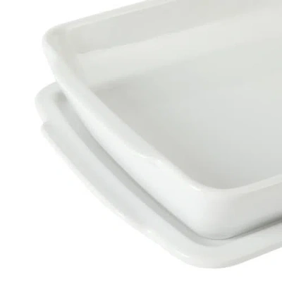 Gibson Home Gracious Dining Covered Stoneware Baking Dish In White