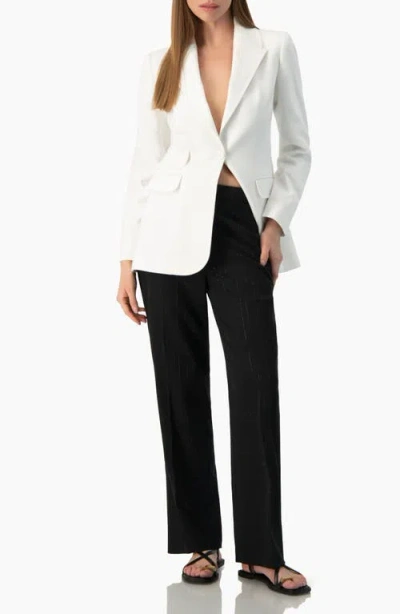 Ivonne Single-breasted Structured Tailored Blazer In White