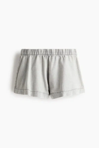 H&m Denim Pull-on Shorts In Gray
