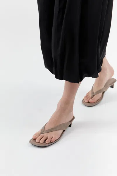 St Agni Moda Operandi In Brown