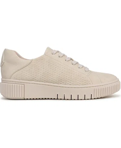 Naturalizer Turner Perforated Platform Sneaker In Neutral