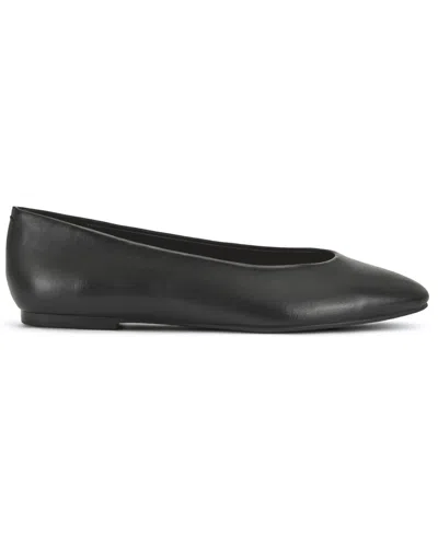 Nine West Valore Flat In Black