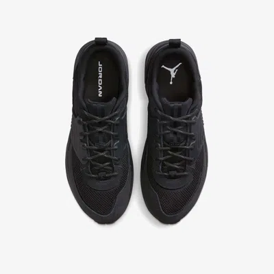 Jordan Mens  Trunner O/s In Black