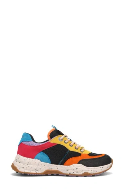 Taos Advance Sneaker In Multi