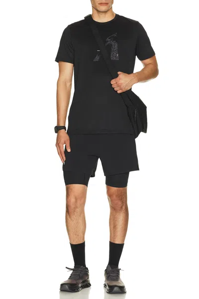 On Core-t Graphic In Black