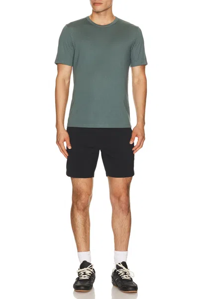 Theory Essential Tee In Green