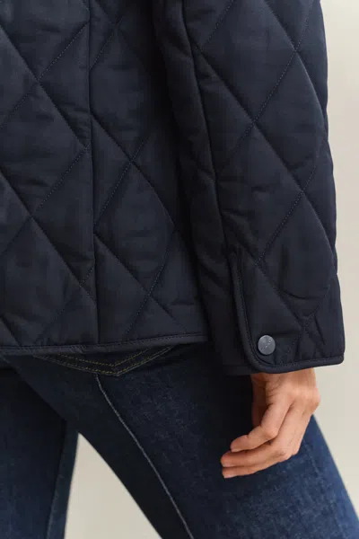 Gant Fitted Quilted Jacket In Blue