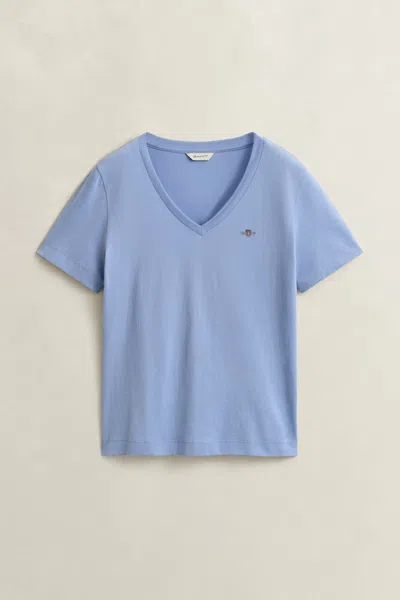 Gant Shield V-neck T-shirt In Blue
