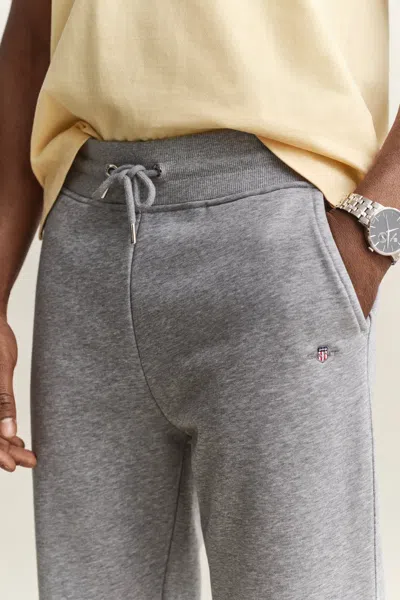Gant Shield Sweatpants In Gray