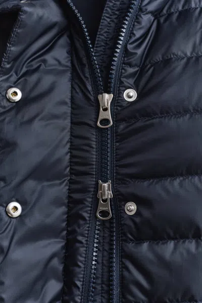 Gant Light Down Vest In Blue