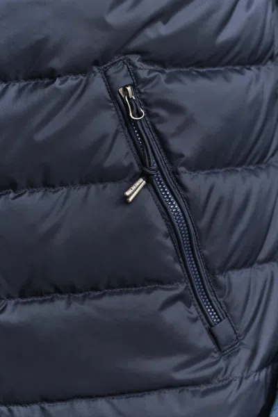 Gant Light Down Vest In Black