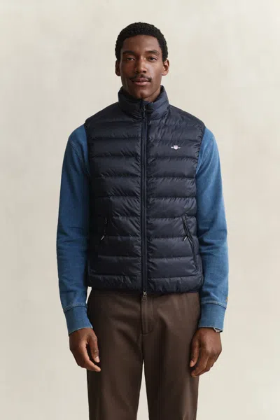 Gant Light Down Vest In Black