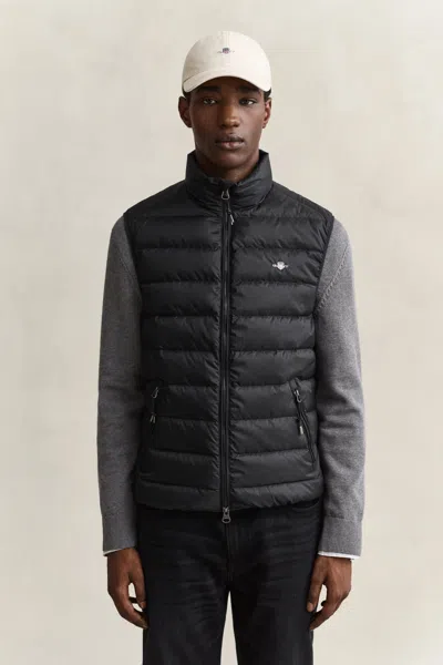 Gant Light Down Vest In Black