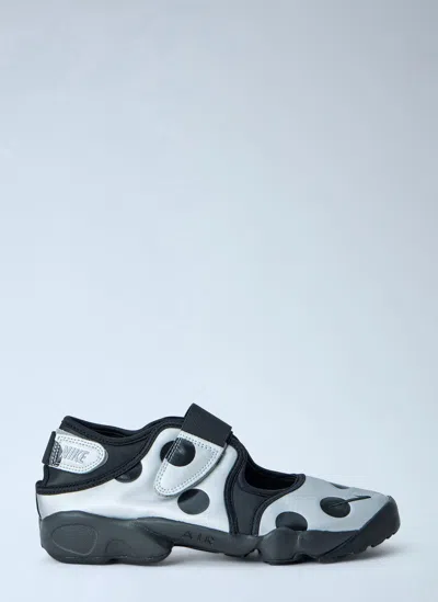 Nike Rift Split Toe Sandals Polka Dot Silhouette In Blue