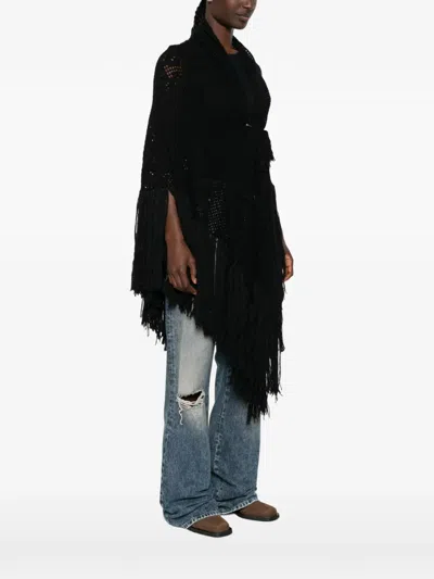 Chiara Is Coats In Black