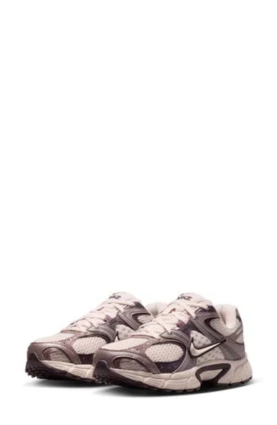 Nike V5 Runner Sneaker In Multi