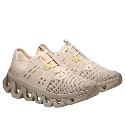 On Running Cloudswift Amps Sneakers In Neutral