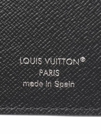 Pre-owned Louis Vuitton 2021s Brazza Monogram Eclipse Wallet In Gray