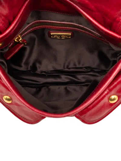 Pre-owned Miu Miu 2000-2010 Matelasse Nappa Coffer Satchel In Red