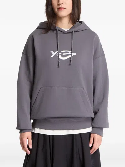 Y-3 리퀴드 로고 후디 In Gray