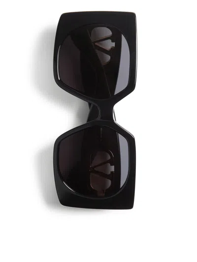 Valentino Rectangular Vlogo Sunglasses In Black