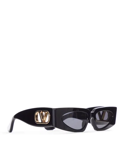 Valentino Vain Bold Vlogo Rectangular Sunglasses In Black