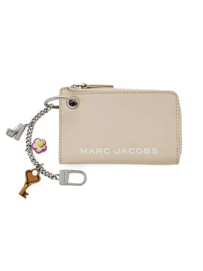Marc Jacobs Zippered Mini Wallet With Pendant In White