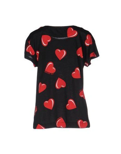 Shop Love Moschino T-shirts In Black