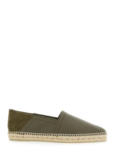 Castaã±er Green Solid Espadrilles In Brown