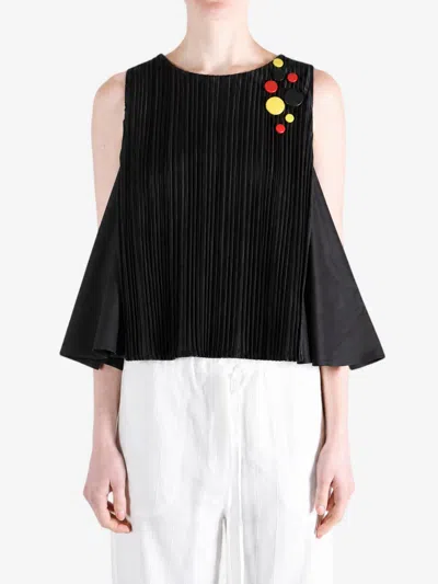 Communs Pleated-panel Button-detail Top In Black
