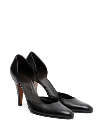 The Row Black Leather Ornella Pumps In Black