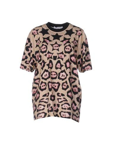 Givenchy T-shirts In Beige