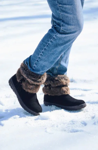 Minnetonka Everett Bootie In Black