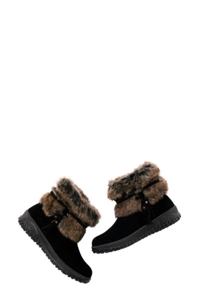Minnetonka Everett Bootie In Black