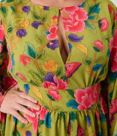 Unique Vintage Plus Size 1960s Flutter Sleeve Caftan In Multi