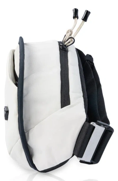 Wayb Unisex Belt Bag In White