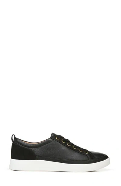 Vionic Winny Low Top Sneaker In Black