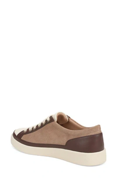 Vionic Winny Low Top Sneaker In Multi