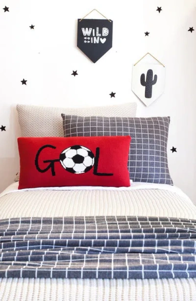 Rian Tricot Gol Soccer Rectangular Throw Pillow In Red