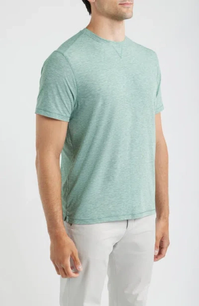 Johnnie-o Course Performance T-shirt In Green