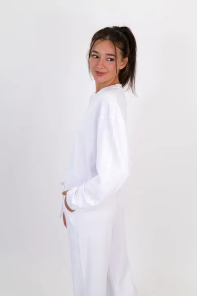 On/off Essentials The Solace Crew Neck Pullover In White
