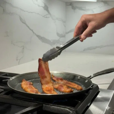 Hell's Kitchen Pfas-free 12" Hybrid Griddle In Black
