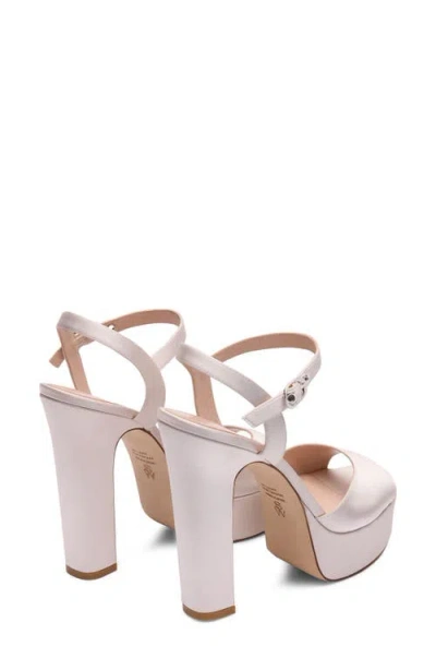 Stuart Weitzman Reade Platform Sandal In Pink
