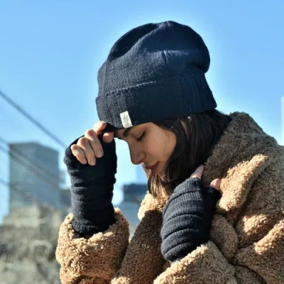Nirvanna Designs Reverse Step Handwarmers In Gray