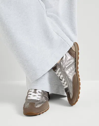 Brunello Cucinelli Monili Pull-tab Crinkle-effect Leather Low-top Sneakers In Brown