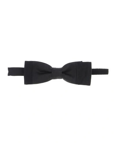 Dsquared2 Bow Tie In Black