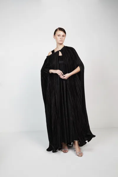 Baruni Roses Cape. In Blue