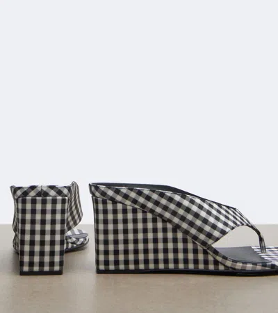 Alaïa Cube Checkered Wedge Sandals In Black