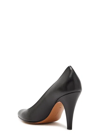 The Row Ornella 95 Leather Pumps In Black