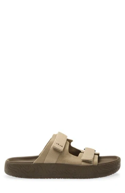 Veja Arpoador Slide Sandal In Neutral